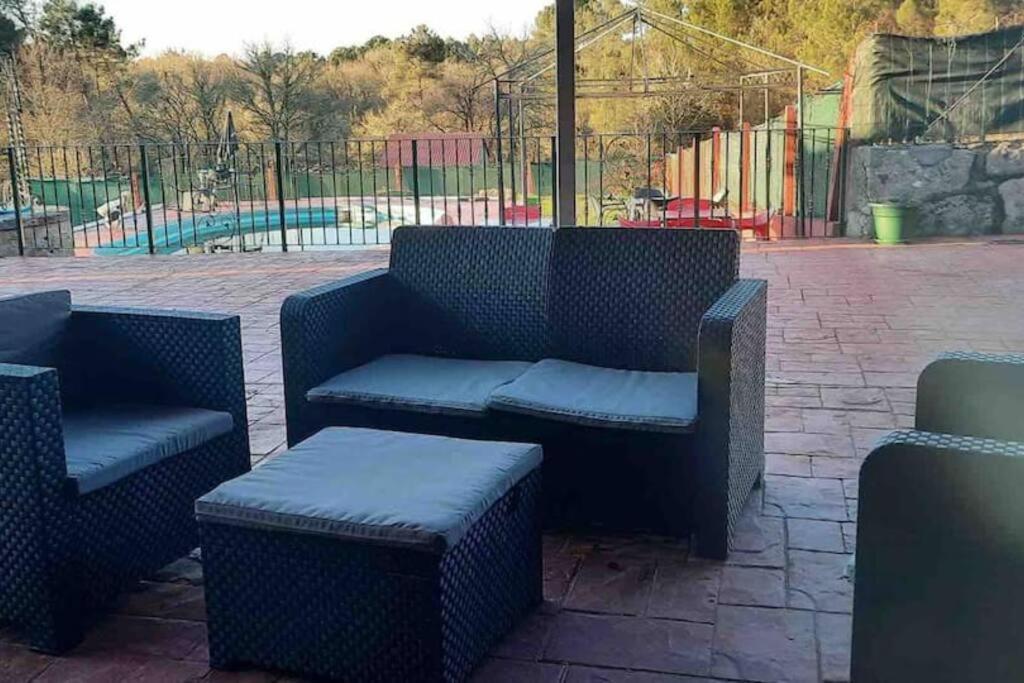 Alojamiento Entero Con Piscina Y Jardin. Ourense Luaran gambar