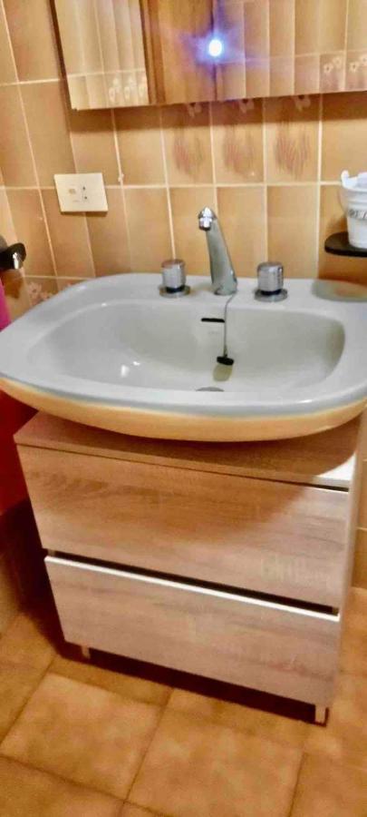 Alojamiento Entero Con Piscina Y Jardin. Ourense Luaran gambar