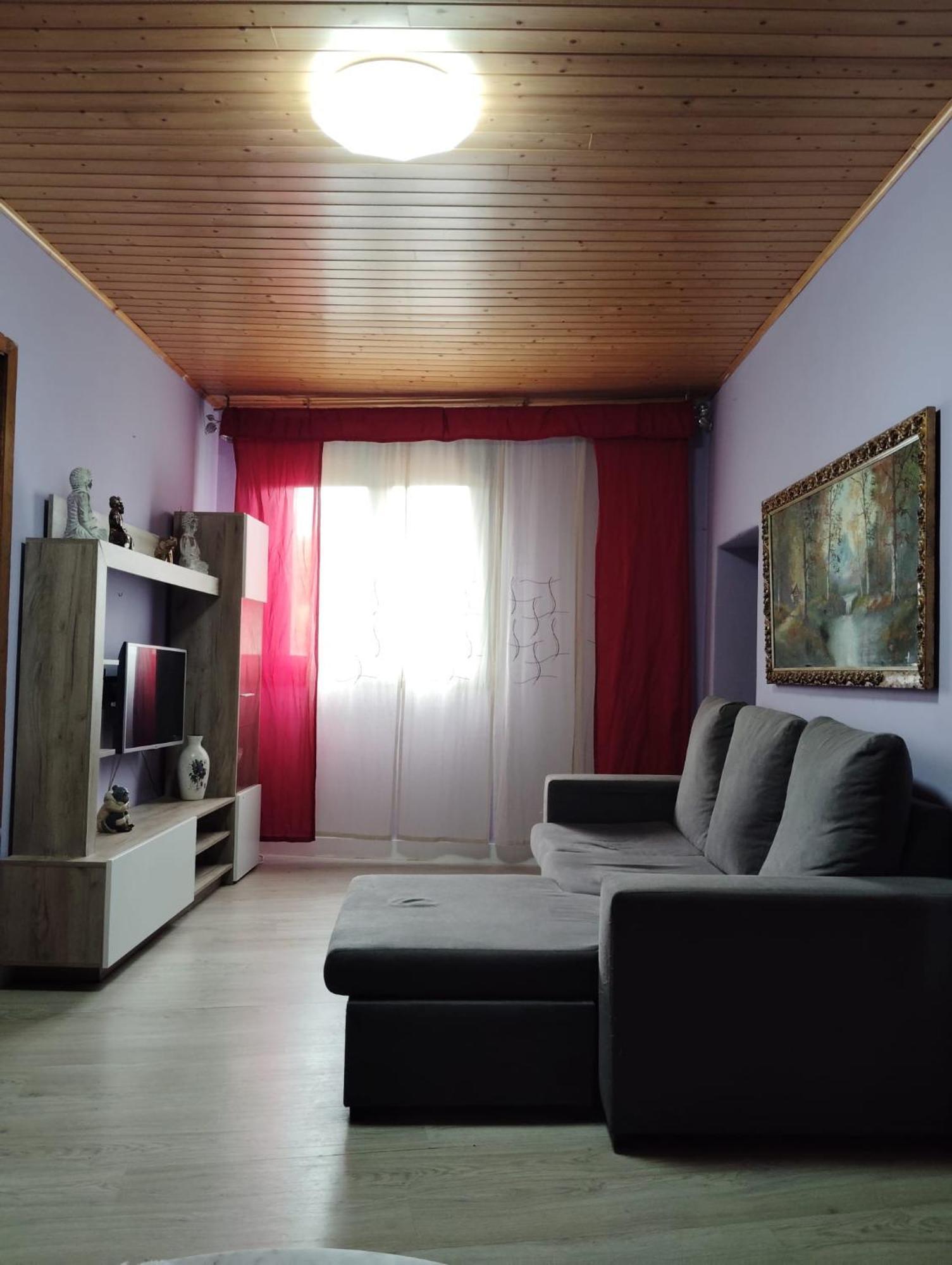Alojamiento Entero Con Piscina Y Jardin. Ourense Luaran gambar